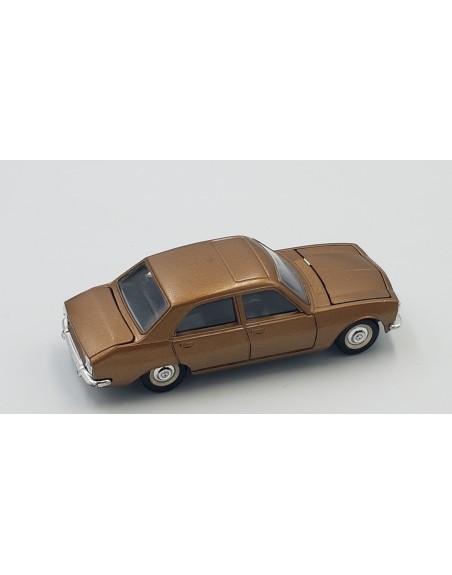 1/43 PEUGEOT 504